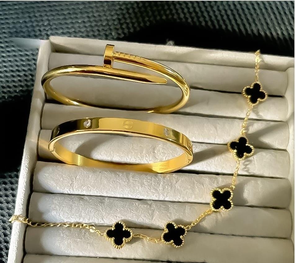 3 PC Stainless Steel Bangle Set for Women: Elegant Gold-Tone Stackable Jewelry.